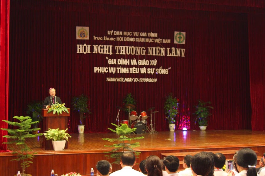 HoiNghiUBMVGD_lanV_2