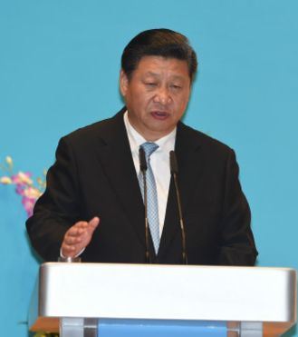 TapCanBInh_at_SIngapore7-11-15