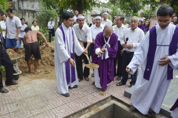 Le20an20tang20Cha20Vinh2016