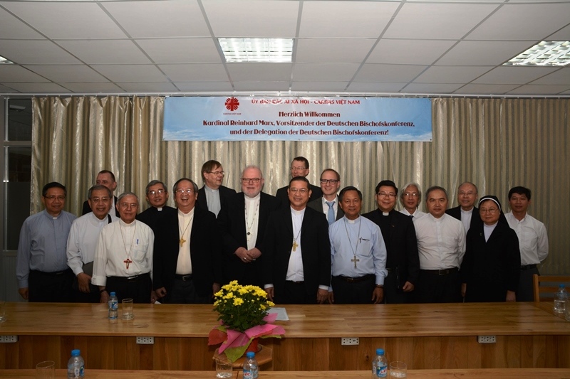 caritas-vn-dhy-marx-gap-go-14-1-2016-4