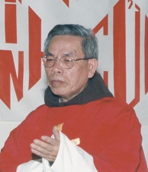 Rev_Nguyen_Manh_Tan