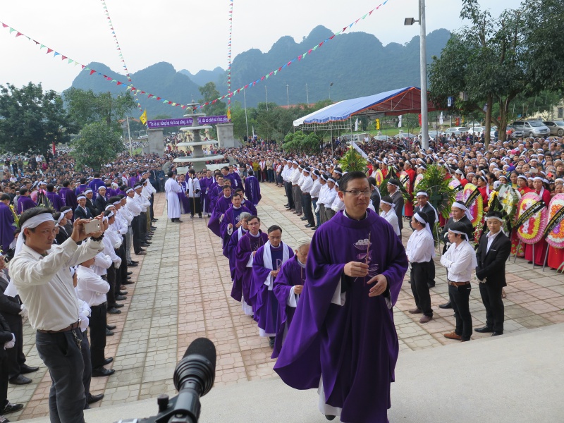 Vinh-chaDoan-02