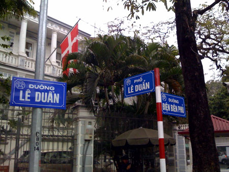 qua_nhieu_bien_chi_dan