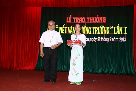 Giai_viet_Van_DT-3._jpg